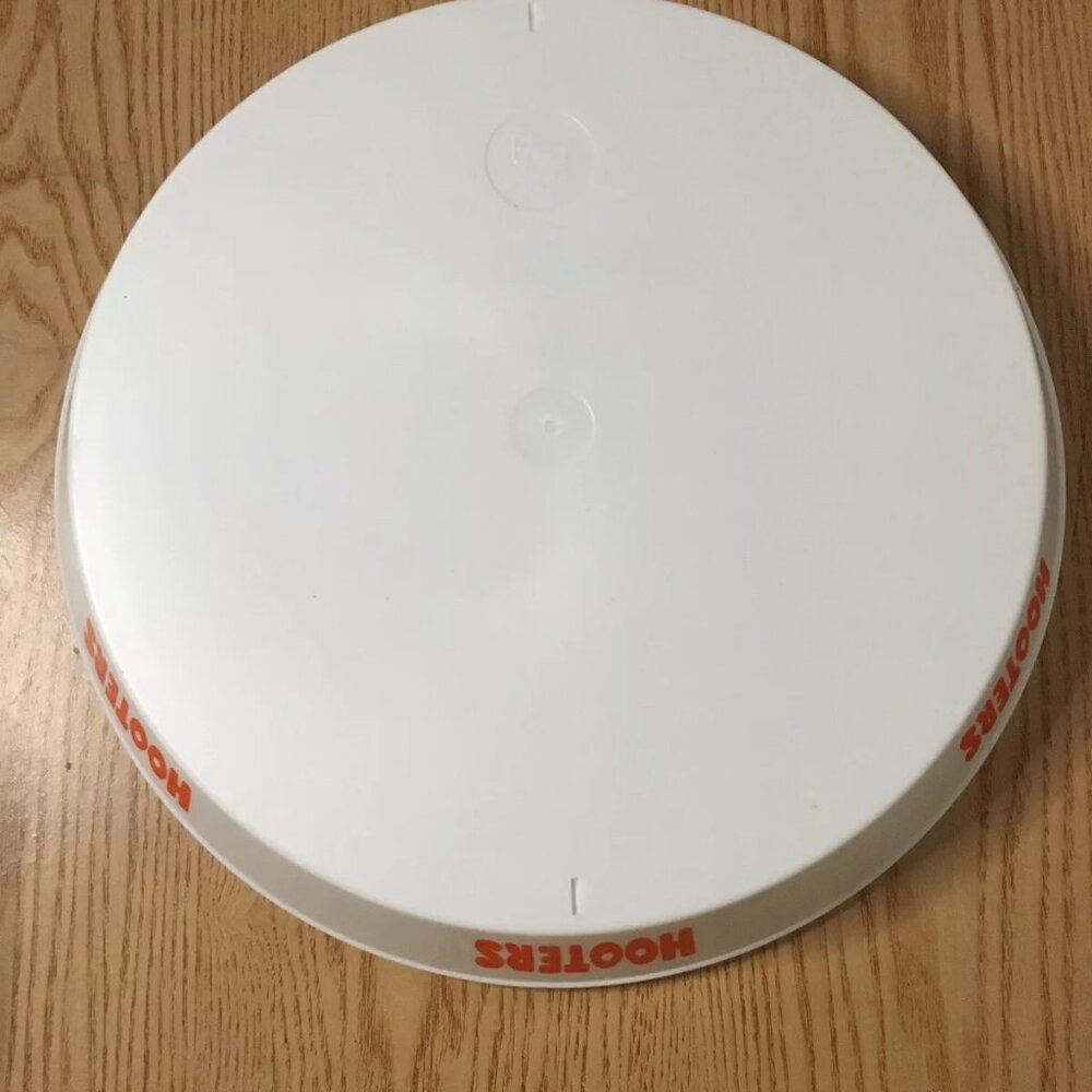 Free w/$59 Bundle Only New Hooters Girl Server Clams Food Drinks Tray 13.1/4”x2” - Picture 6 of 9